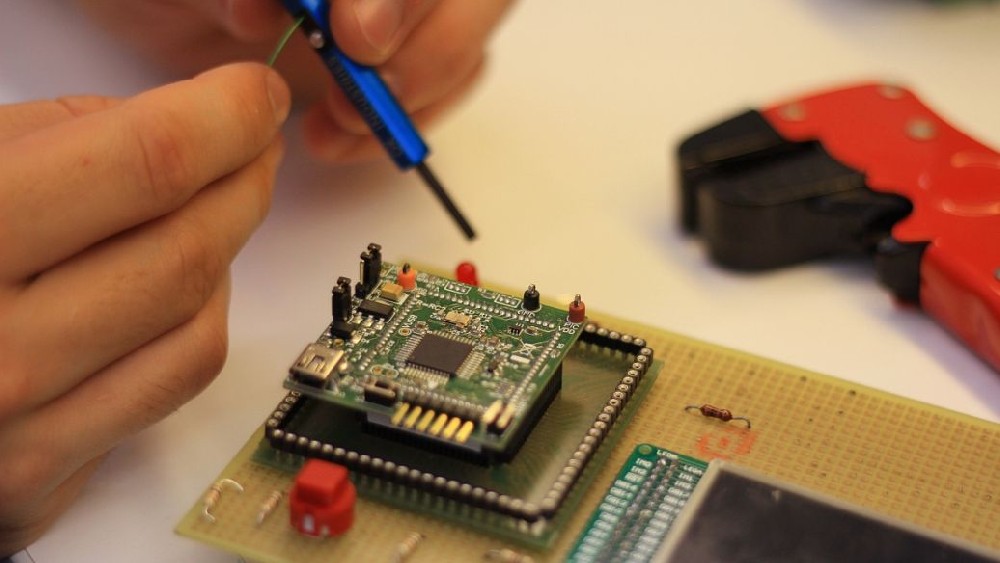 錄音IC的優缺點是什么？只要特性體現在哪方面？